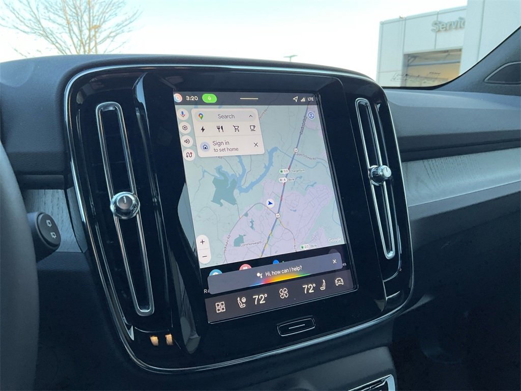 New 2026 Volvo EX40 Plus w/ Climate Package image 19