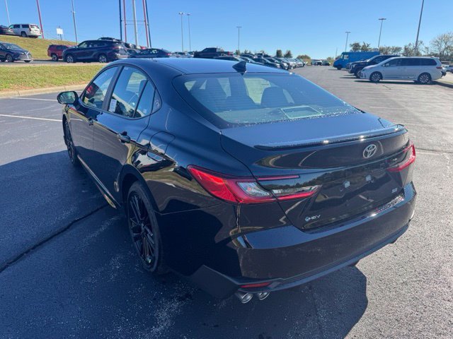 New 2026 Toyota Camry SE FWD image 5