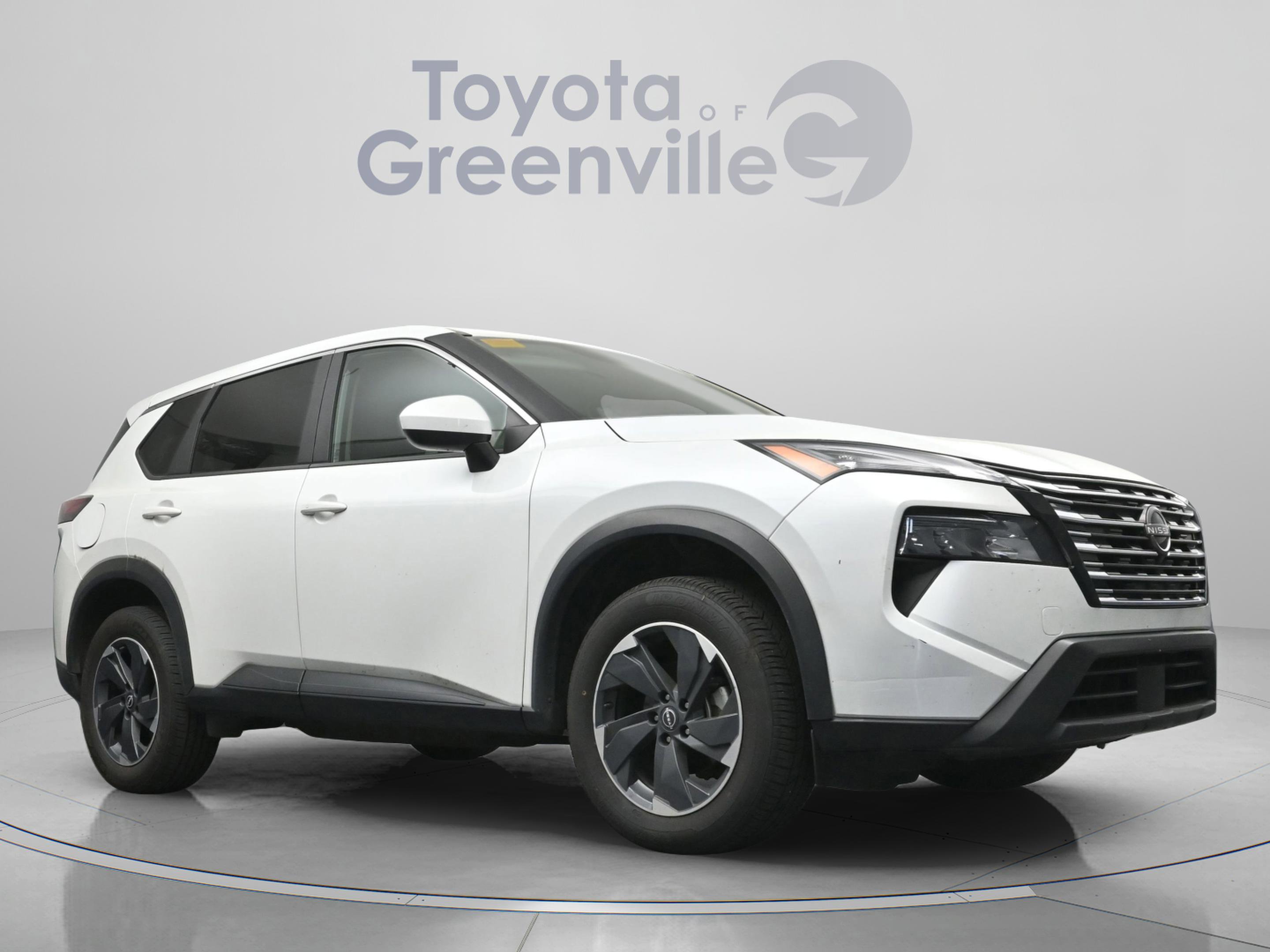 Used 2025 Nissan Rogue SV image 19