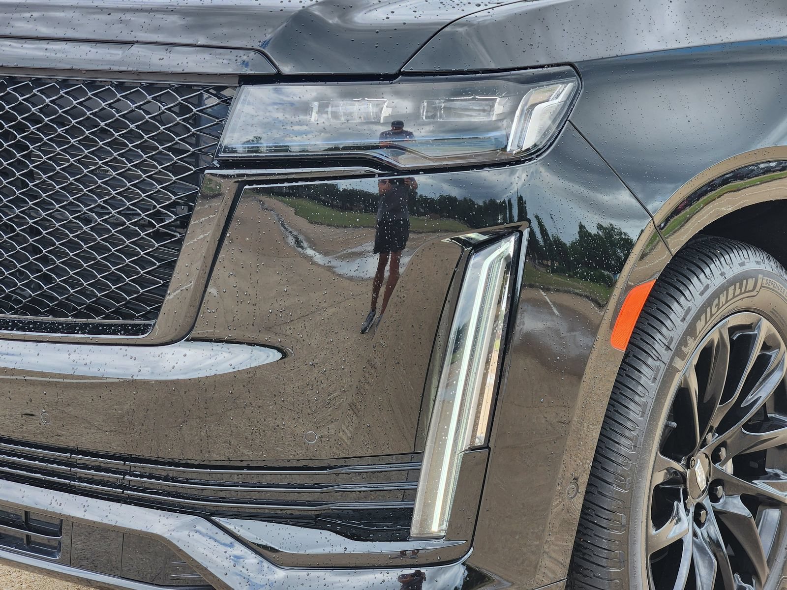 Used 2022 Cadillac Escalade ESV Sport Platinum w/ LPO, ONYX Package AWD/4WD image 10
