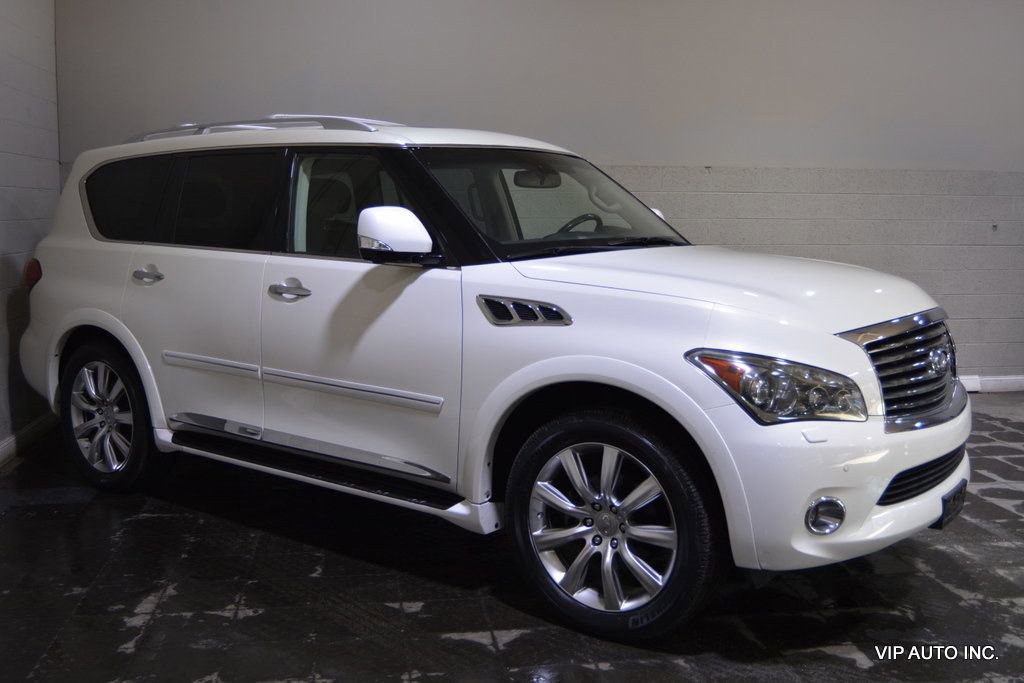 Used 2012 INFINITI QX56 4WD w/ Deluxe Touring Pkg image 1