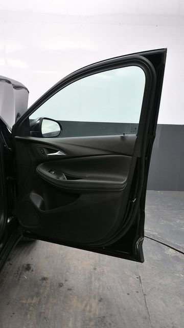 Used 2025 Buick Encore GX Preferred image 9