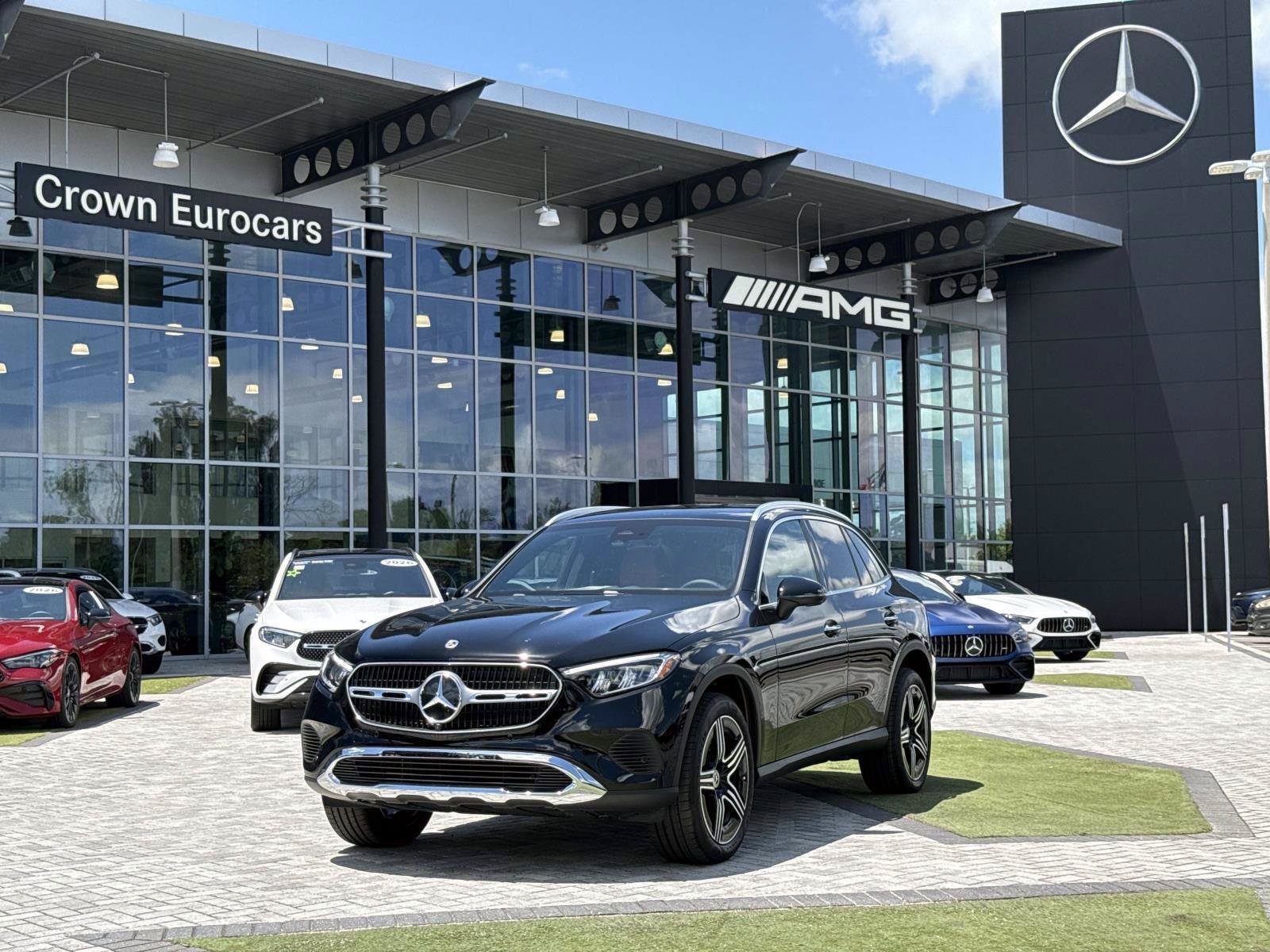 New 2027 Mercedes-Benz GLC 300