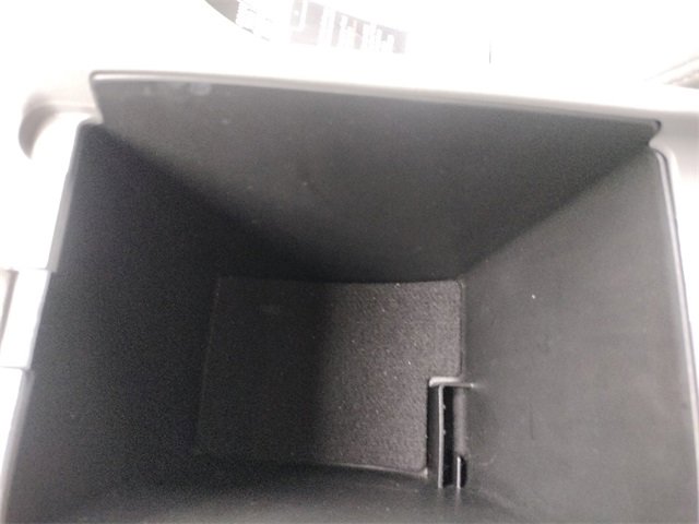 Used 2024 Chevrolet Malibu LT image 24