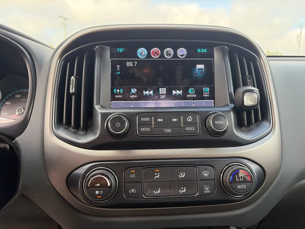 Used 2016 Chevrolet Colorado Z71 w/ Z71 Midnight Edition AWD/4WD image 11