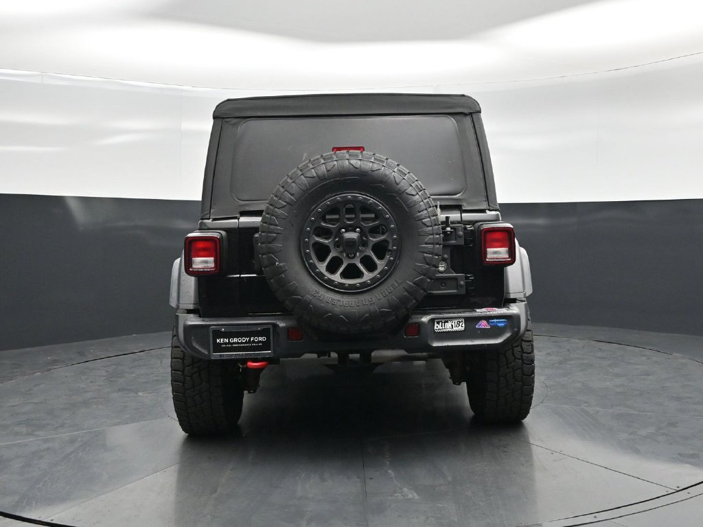 Used 2021 Jeep Wrangler Unlimited Rubicon w/ Xtreme Recon 35" Tire Package AWD/4WD image 27