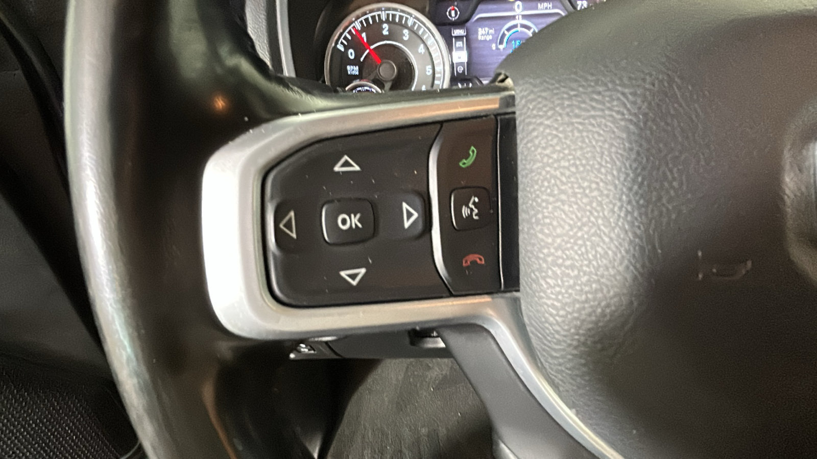 Used 2022 RAM 1500 Big Horn AWD/4WD image 19