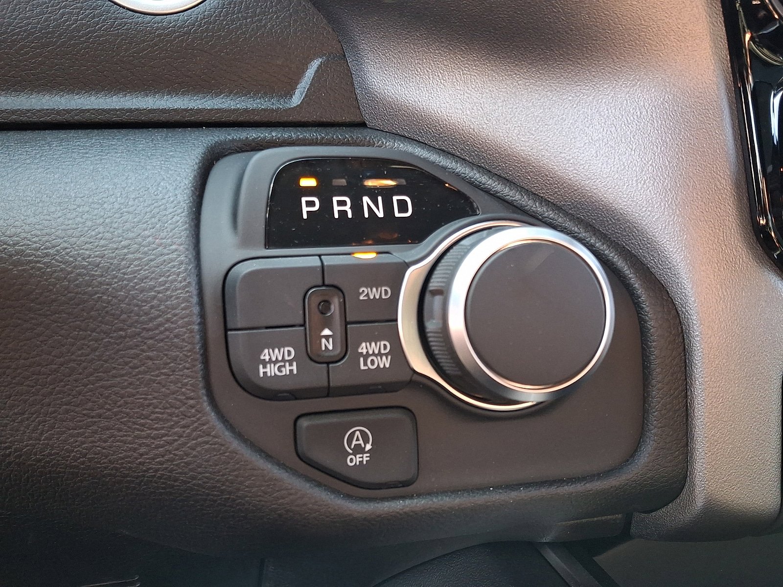 New 2026 RAM 1500 Express AWD/4WD image 14