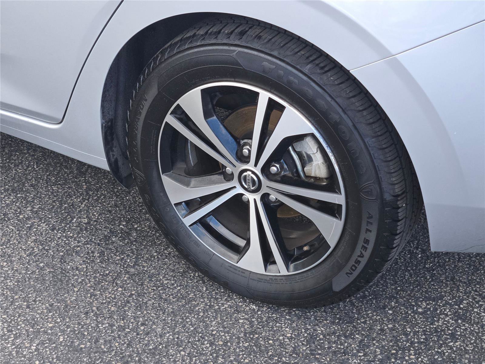 Used 2023 Nissan Sentra SV image 18