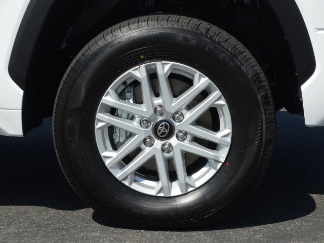 New 2026 Toyota Tundra SR5 image 4