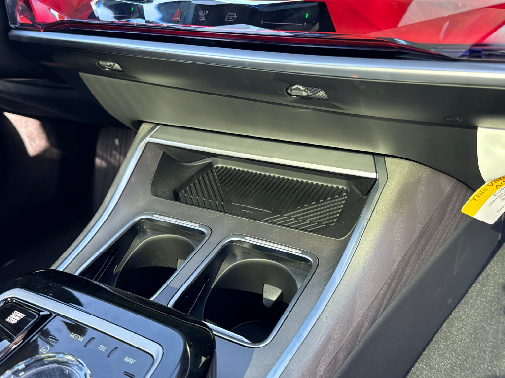 New 2026 BMW 740i RWD image 13