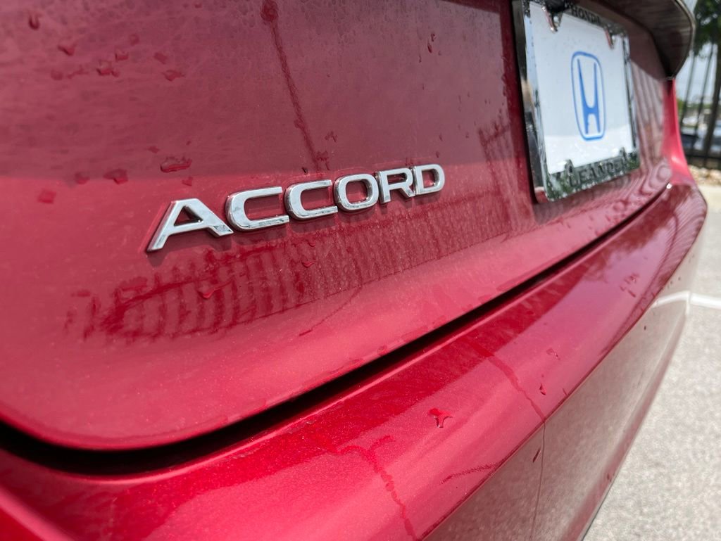 Certified 2025 Honda Accord SE image 8