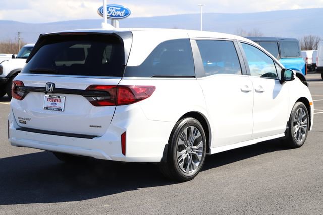 Used 2025 Honda Odyssey Touring image 6