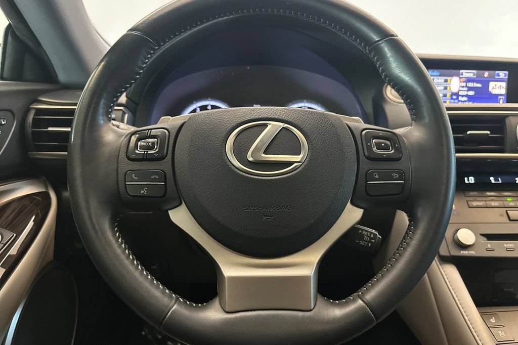 Used 2015 Lexus RC 350 w/ Luxury Package RWD image 23