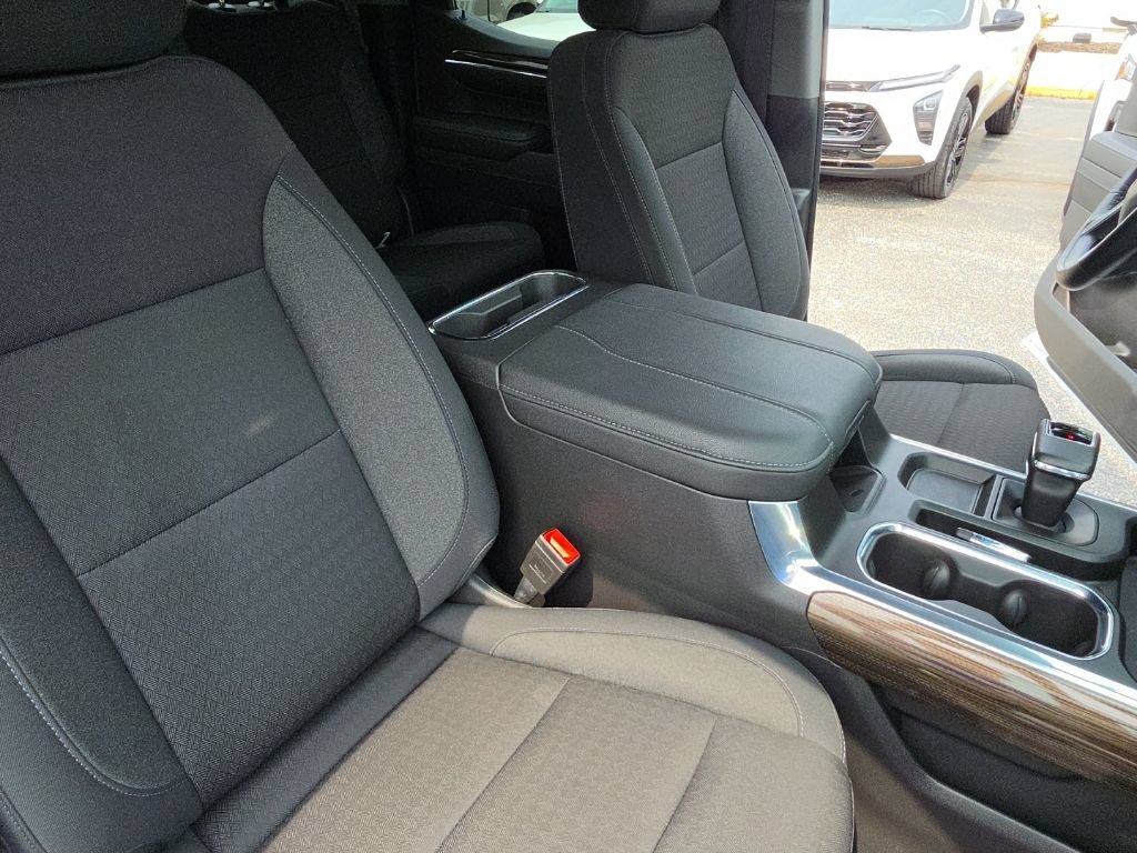 Certified 2024 Chevrolet Silverado 1500 LT Trail Boss w/ Protection Package AWD/4WD image 28