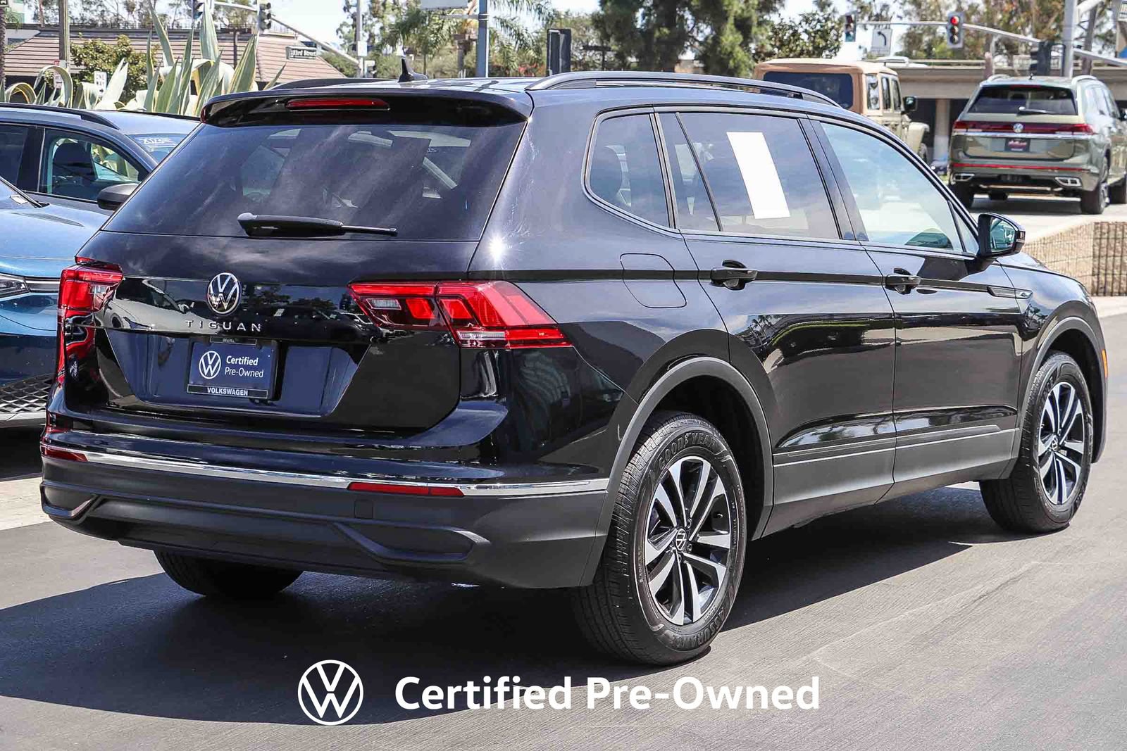 Used 2023 Volkswagen Tiguan S w/ IQ.Drive Package FWD image 7