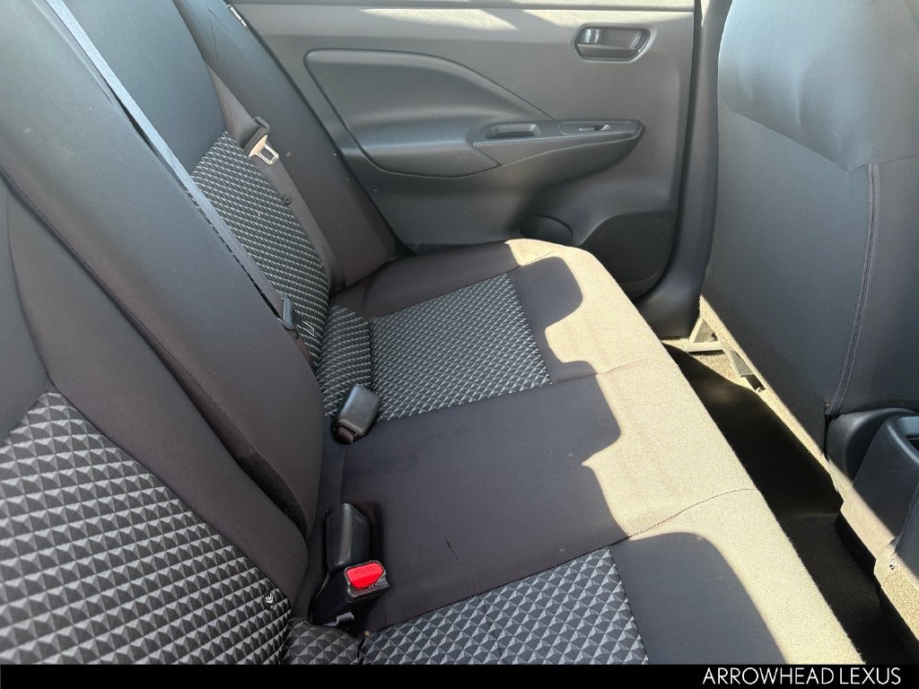 Used 2020 Nissan Versa S FWD image 13
