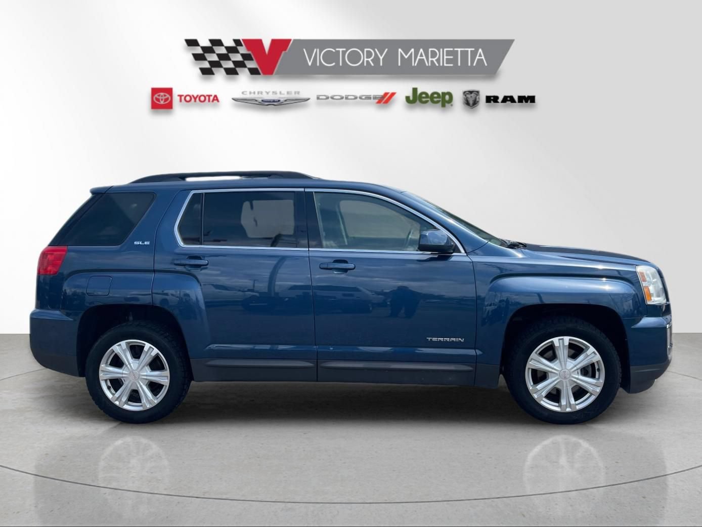 Used 2017 GMC Terrain SLE w/ Convenience Package AWD/4WD image 15