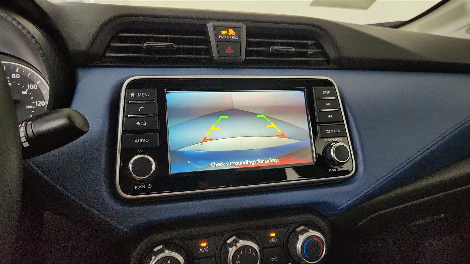 New 2025 Nissan Versa SV w/ Trunk Package image 31