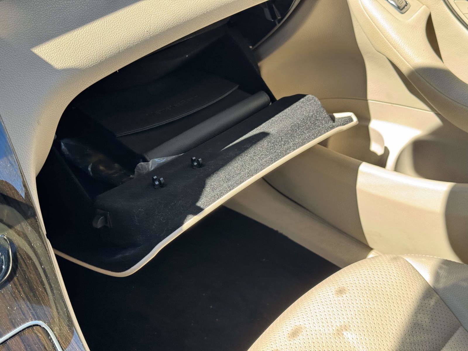 Used 2019 Mercedes-Benz GLC 300 4MATIC image 30