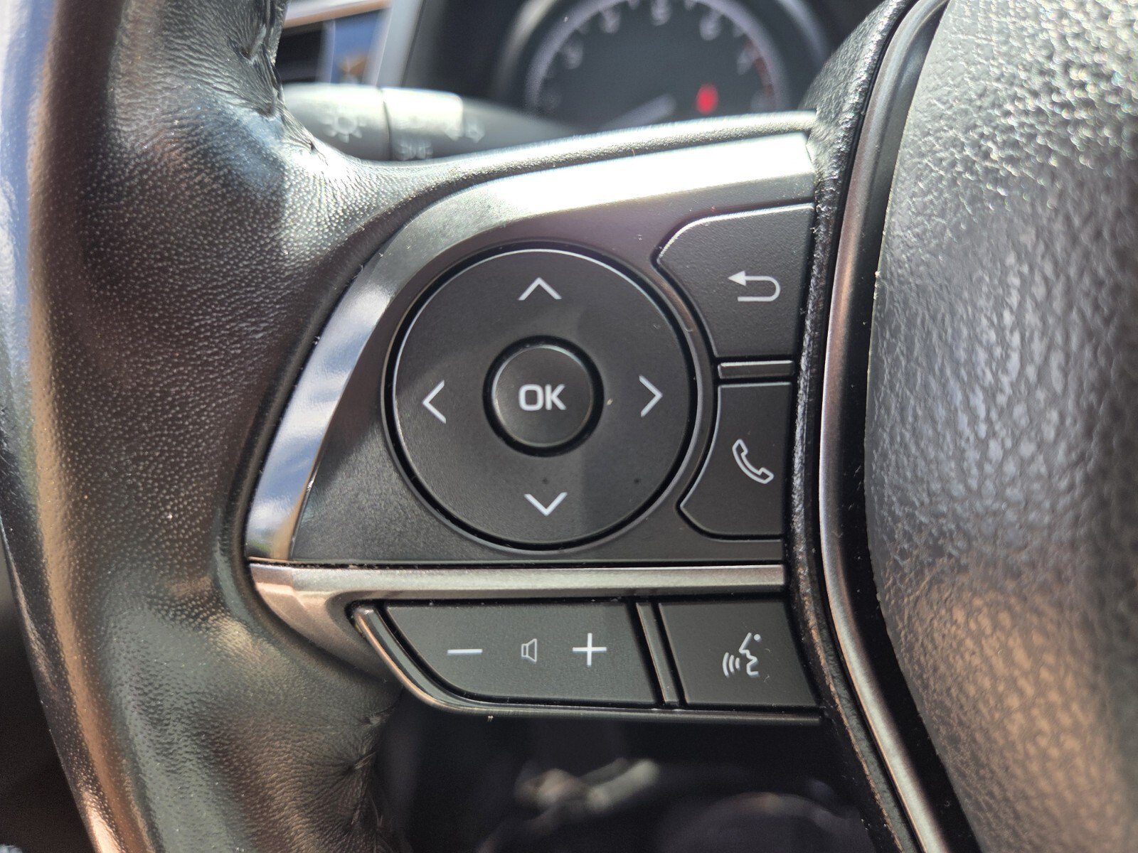 Used 2023 Toyota Camry SE FWD image 26