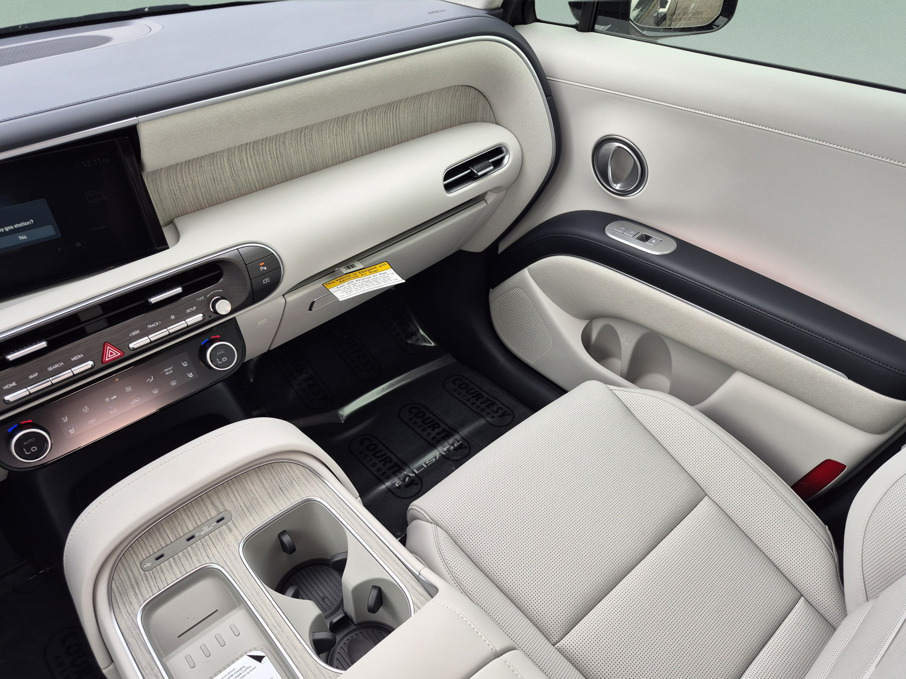 New 2027 Hyundai Palisade Calligraphy FWD image 13