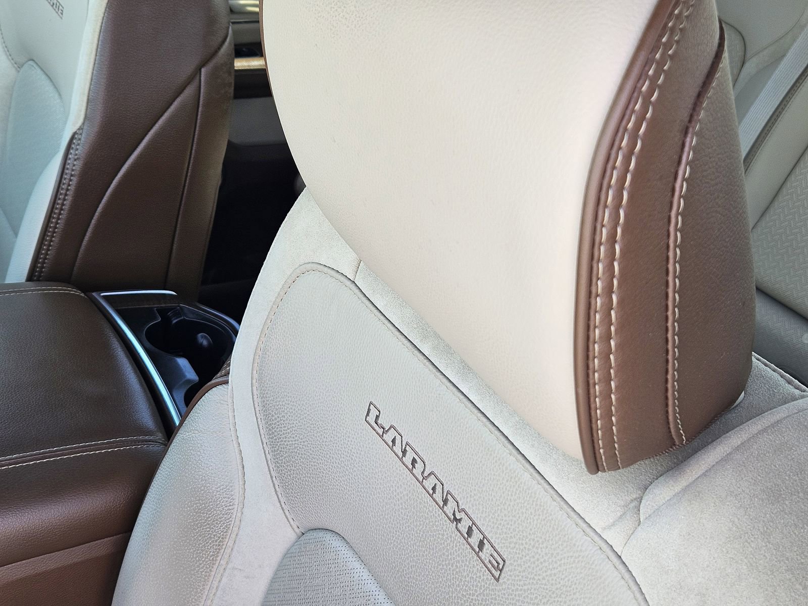 Used 2021 RAM 1500 Laramie image 30