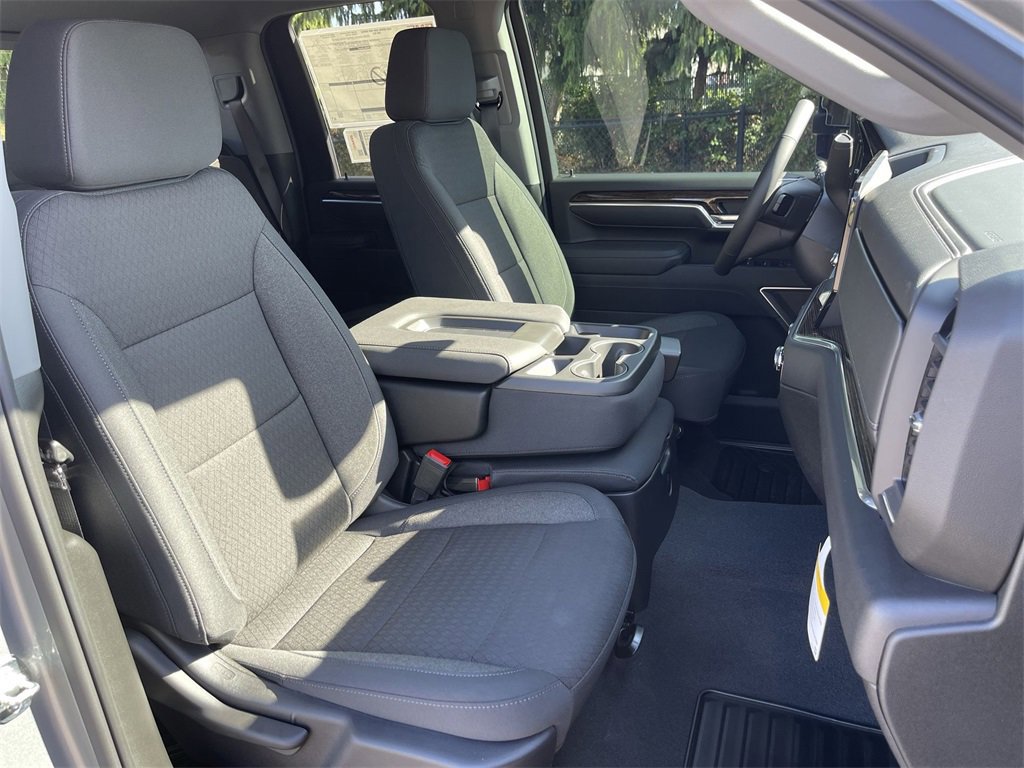 New 2026 GMC Sierra 2500 SLE w/ SLE Value Package; image 27