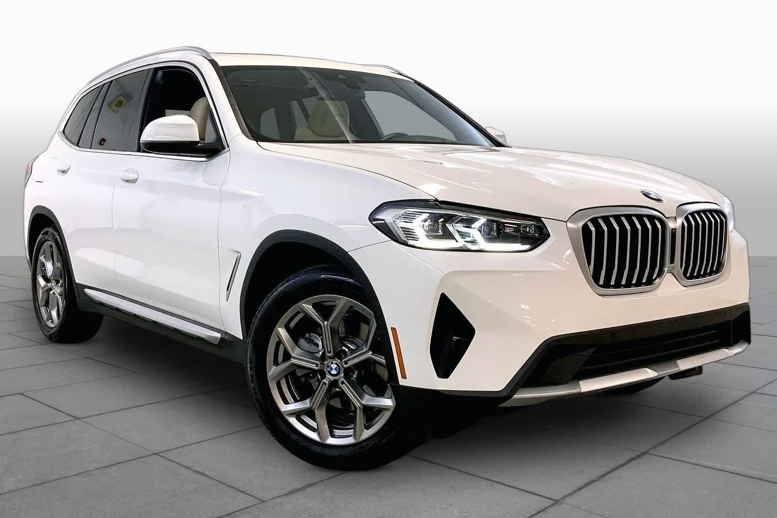 Used 2023 BMW X3 xDrive30i w/ Convenience Package AWD/4WD image 2