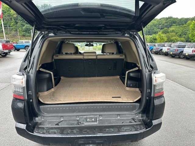Used 2015 Toyota 4Runner SR5 Premium AWD/4WD image 6