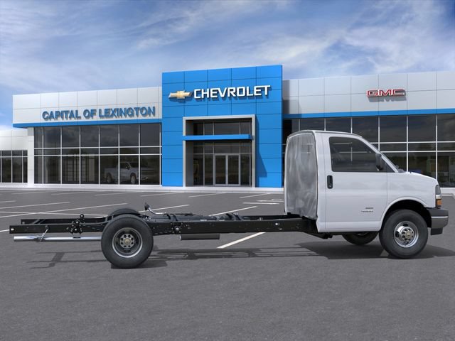 New 2025 Chevrolet Express 3500 w/ Power Convenience Package RWD image 5