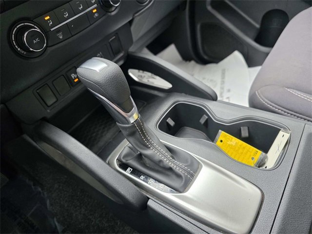Used 2022 Nissan Frontier SV w/ Technology Package image 15