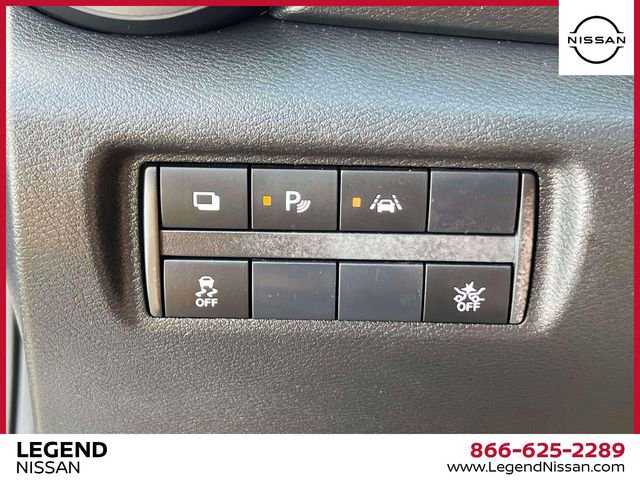 Used 2024 Nissan Versa S w/ Trunk Package image 18