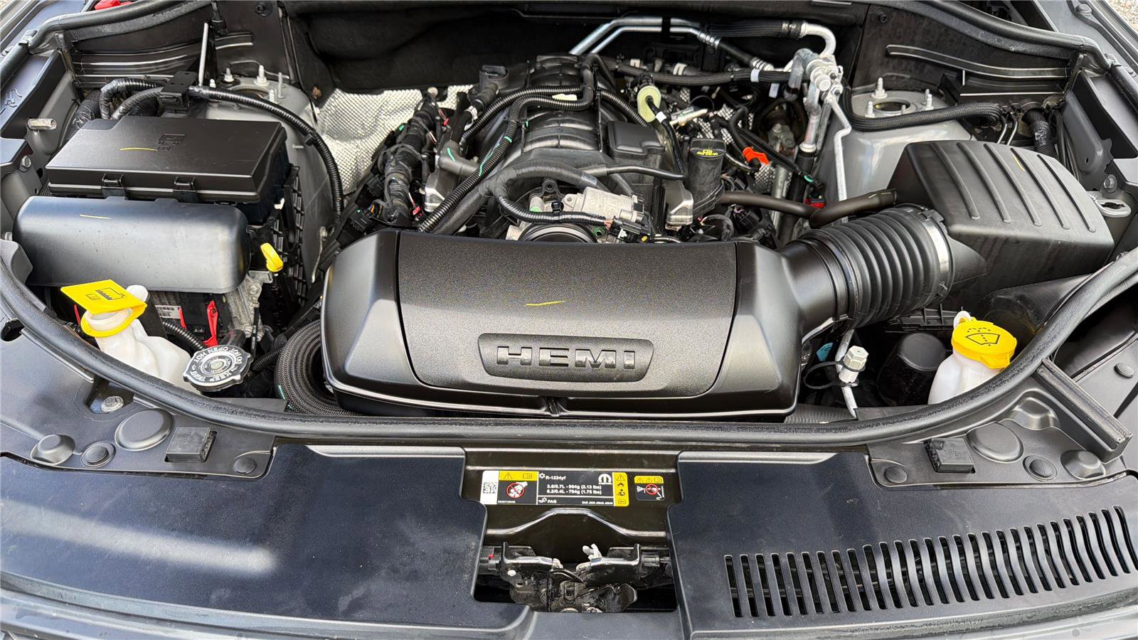 Used 2025 Dodge Durango R/T image 24