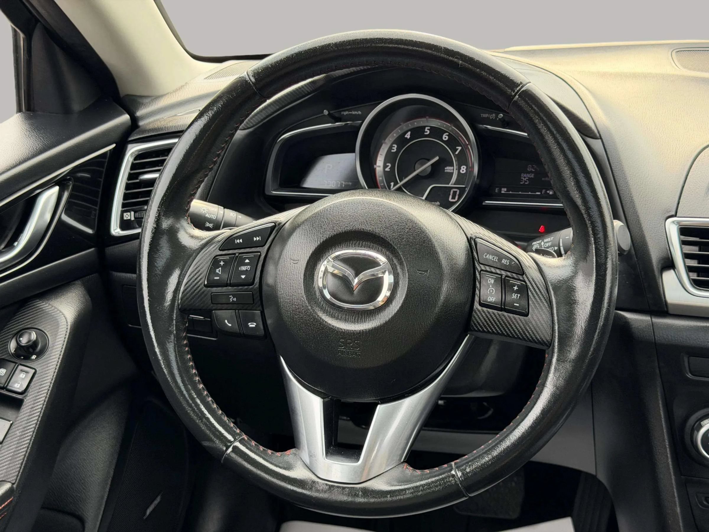 Used 2014 MAZDA MAZDA3 s Grand Touring FWD image 33