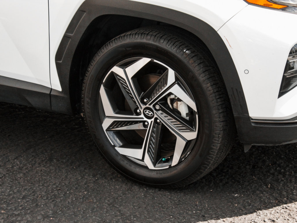 Used 2023 Hyundai Tucson Limited AWD/4WD image 4