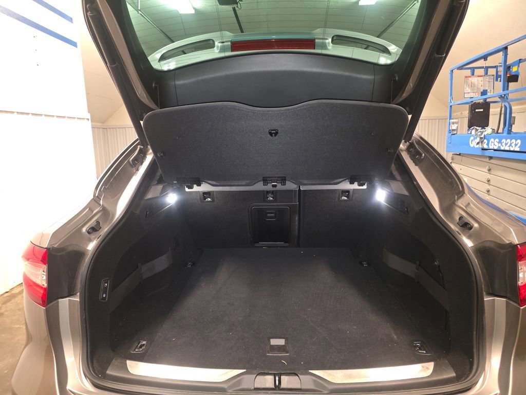 Used 2019 Maserati Levante GTS AWD/4WD image 43