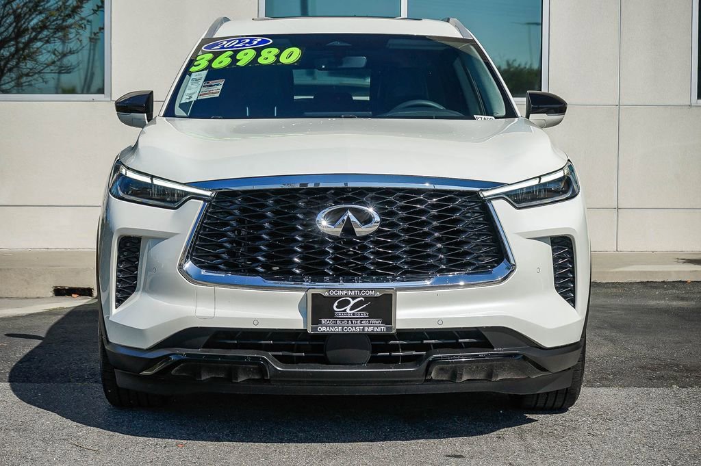 Certified 2023 INFINITI QX60 Luxe image 2