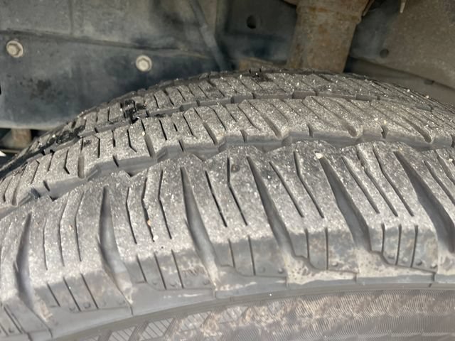 Used 2019 Ford Transit 250 148 Medium Roof RWD image 29