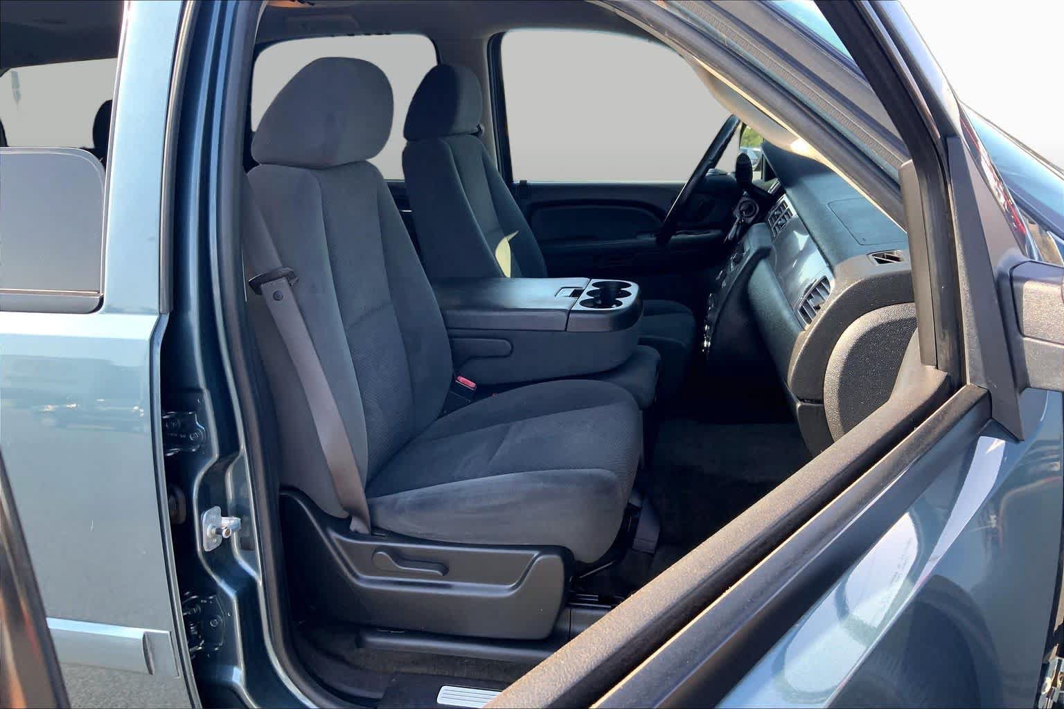 Used 2008 Chevrolet Tahoe LS RWD image 8