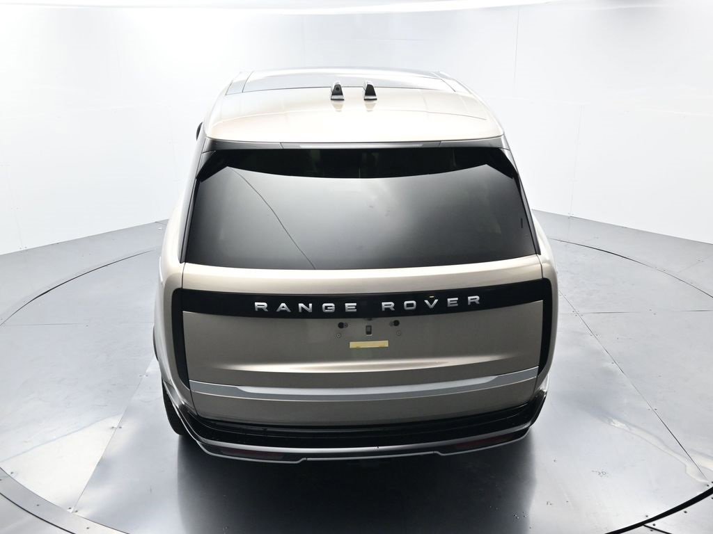 Used 2025 Land Rover Range Rover Autobiography image 35