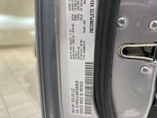Used 2021 RAM 4500 Laramie AWD/4WD image 30