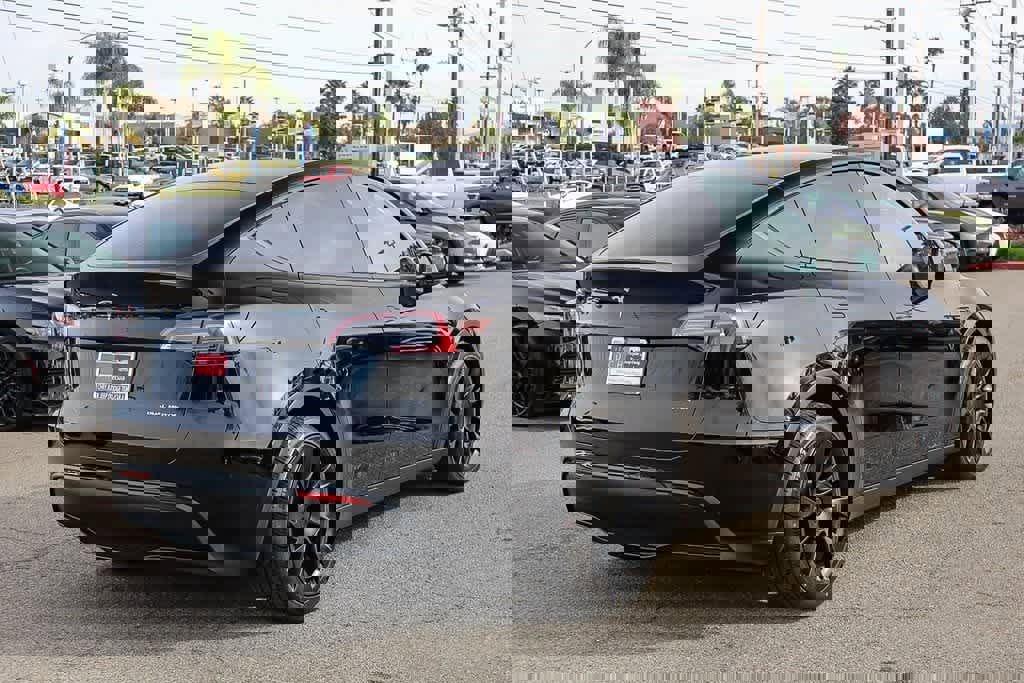 Used 2023 Tesla Model Y Long Range image 6