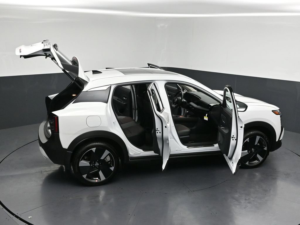 New 2026 Nissan Kicks SR w/ SR Premium Package AWD/4WD image 34