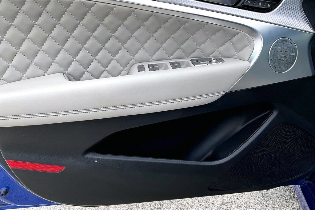 Used 2022 Genesis G70 3.3T RWD image 22
