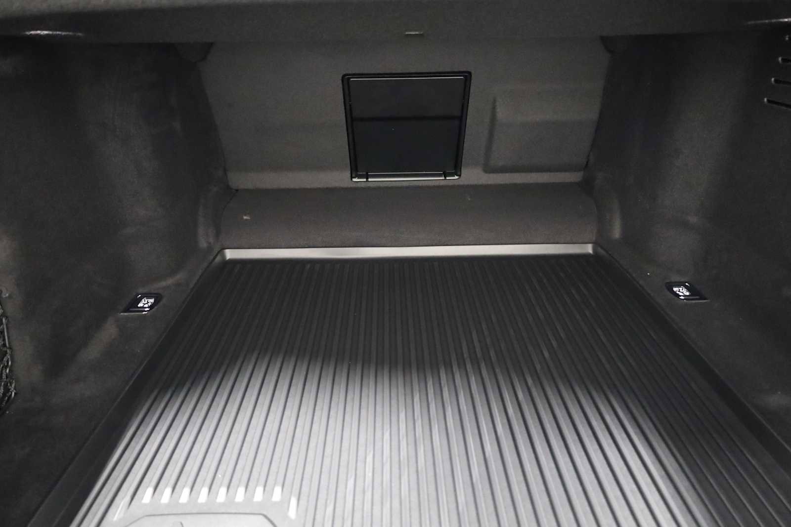 New 2025 Audi A8 L 3.0T image 39