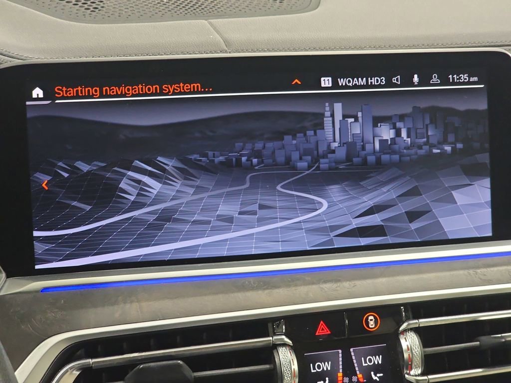 Used 2022 BMW X7 xDrive40i w/ Premium Package image 21