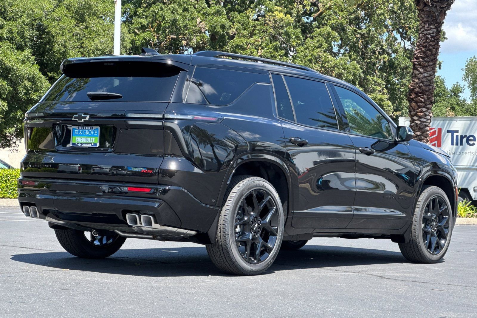 New 2026 Chevrolet Traverse RS AWD/4WD image 3