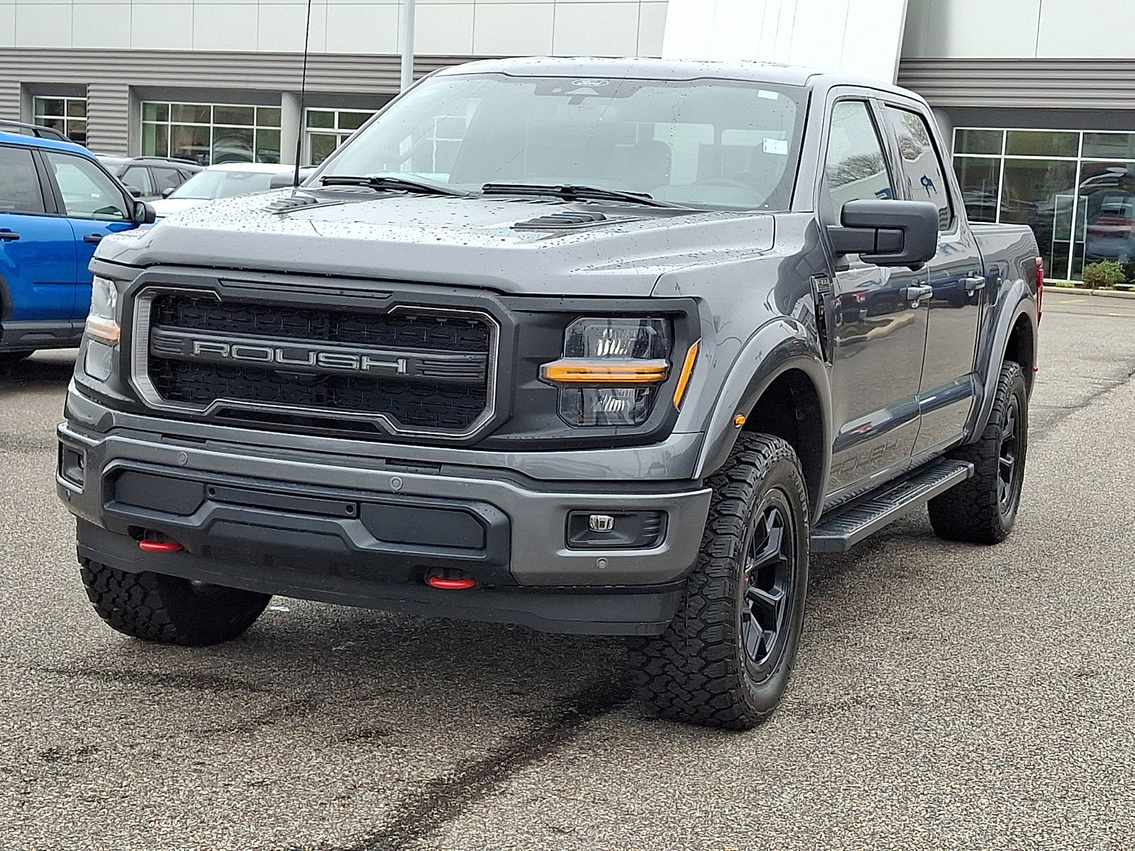 Used 2025 Ford F150 XLT w/ Equipment Group 302A MID image 4