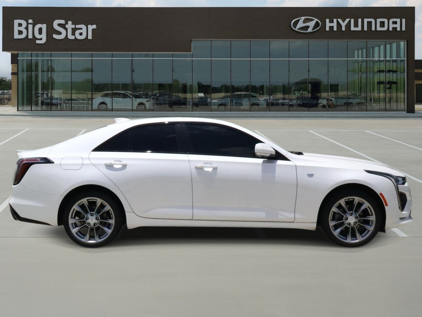 Used 2023 Cadillac CT4 Sport w/ Technology Package AWD/4WD image 4